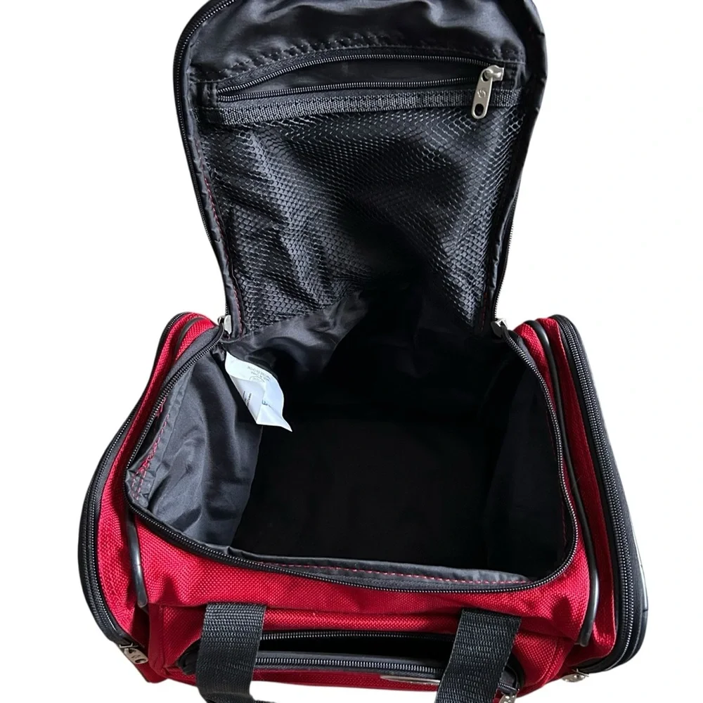 Samsonite Red Travel Business Carry On Overnight Bag Resort Getaway Luggage